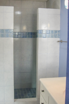 Aviary-Photo_1305985652577526211